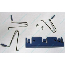 Фиксатор для 5.25" устройств серверных корпусов HP с тремя металлическими защелками (Внуково)