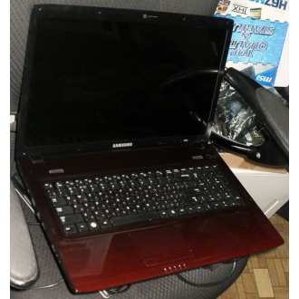 Ноутбук Samsung R780i (Intel Core i3 370M (2x2.4Ghz HT) /4096Mb DDR3 /320Gb /ATI Radeon HD5470 /17.3" TFT 1600x900) - Внуково